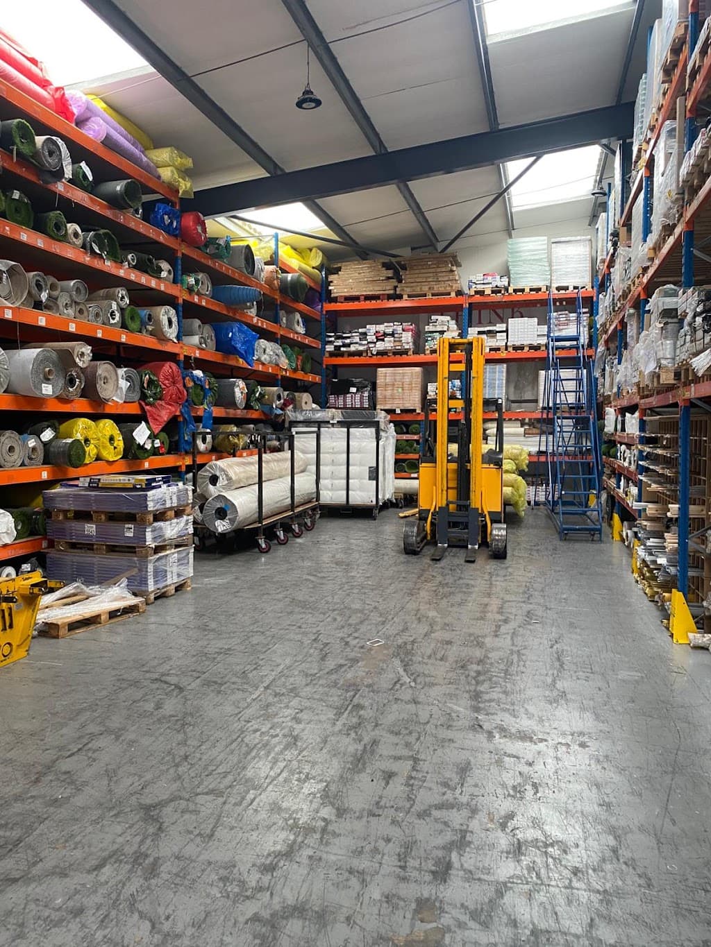 Flooring Cash and Carry