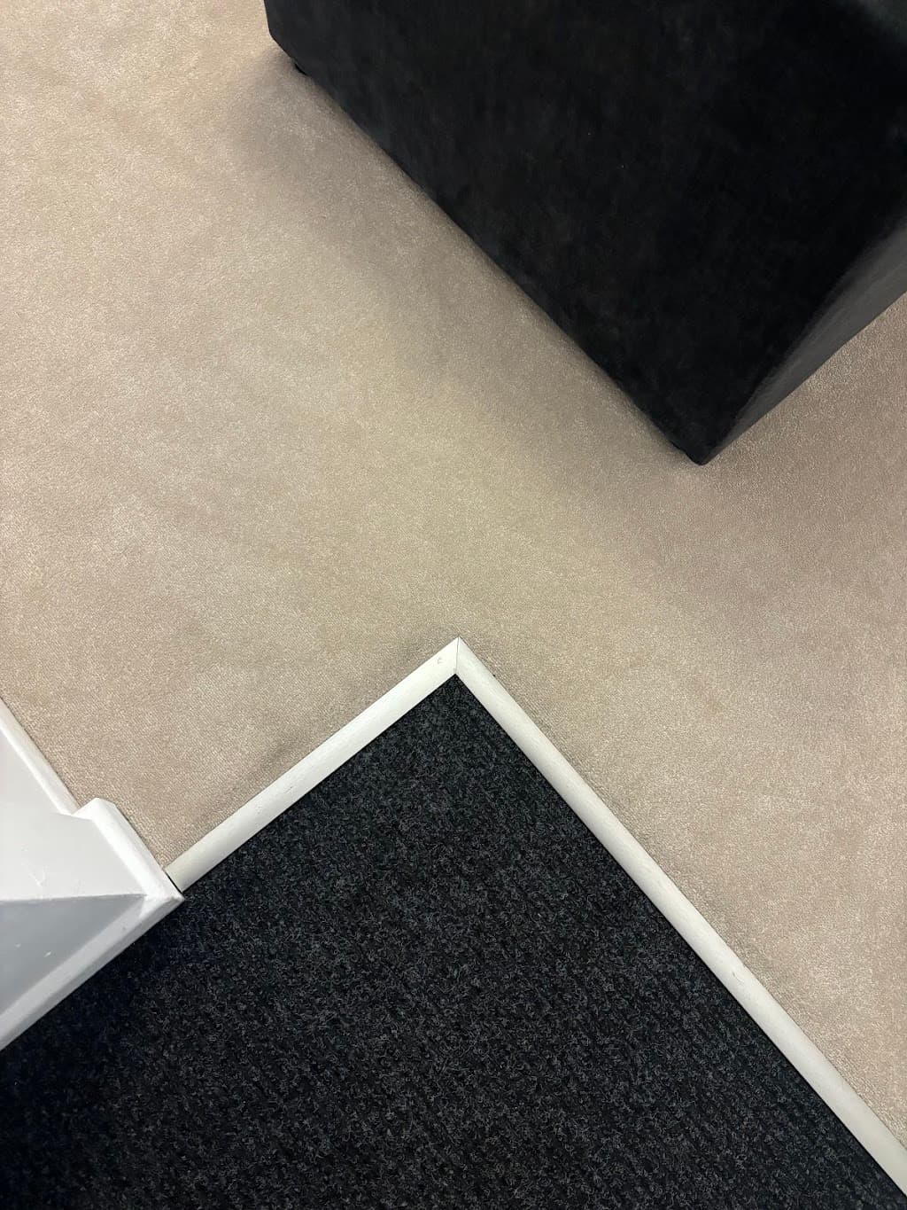 South Manchester Carpets Ltd.. Choose at home service,supply and expert fitting ,delivery available .
