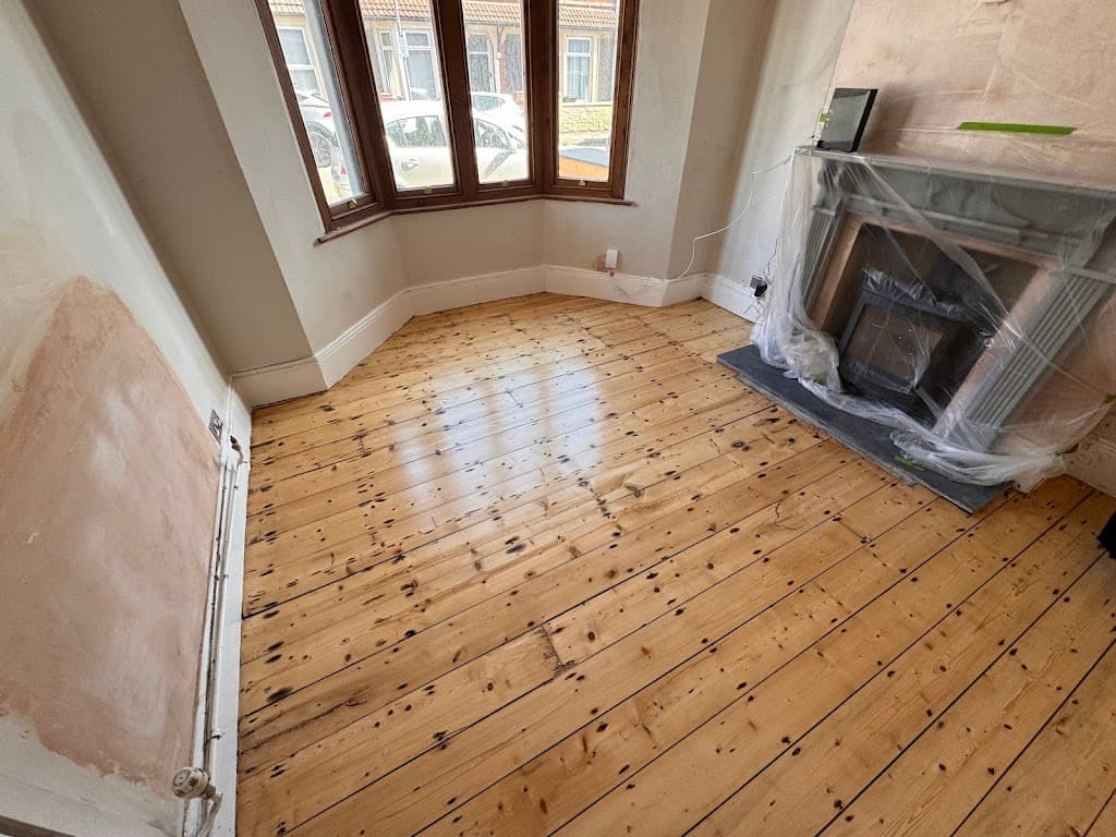 GoodWood: Floor Sanding Specialist