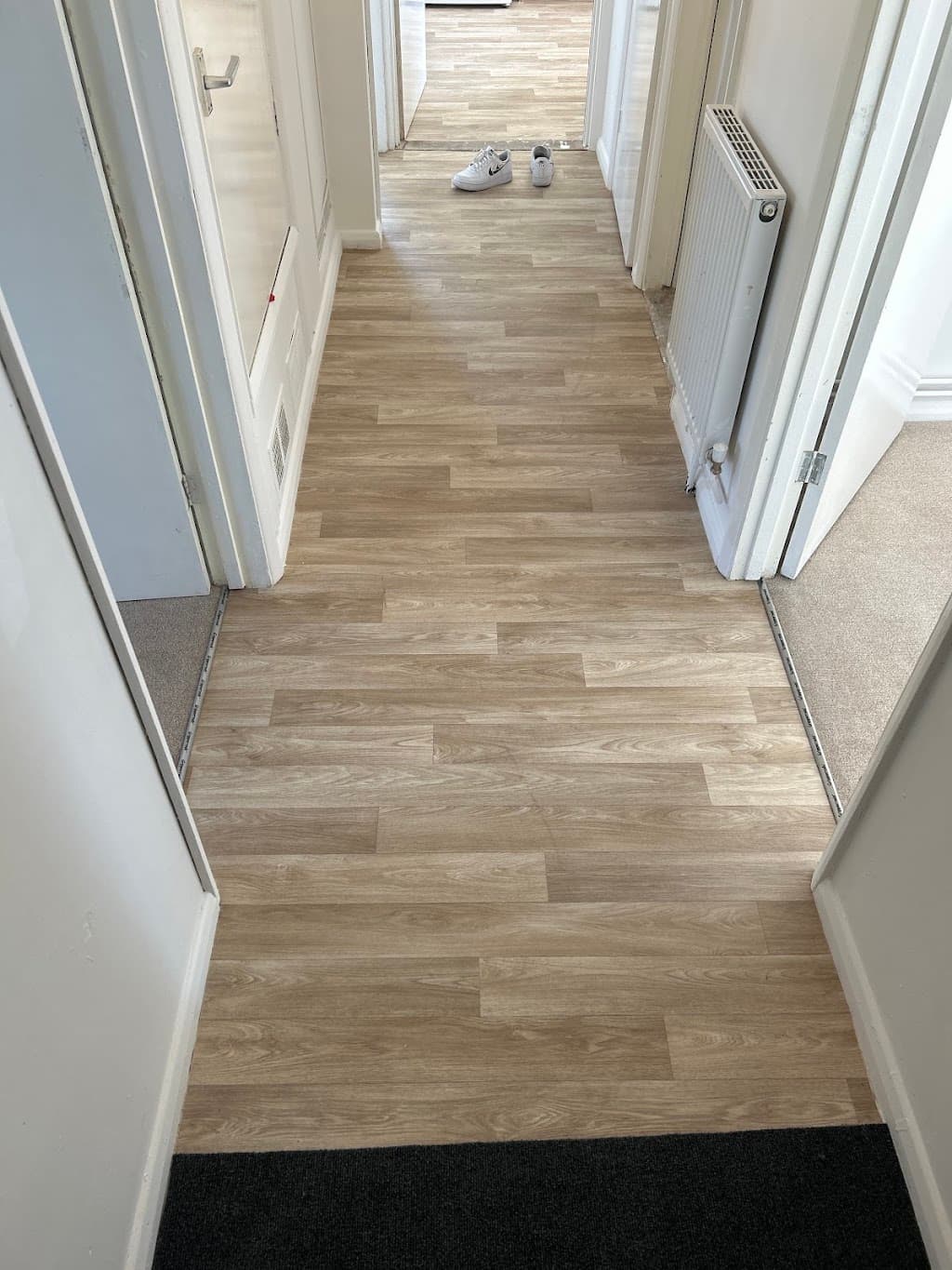 Elliot Carpet