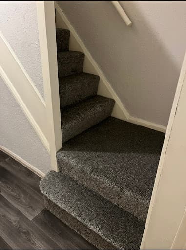 South Manchester Carpets Ltd.. Choose at home service,supply and expert fitting ,delivery available . — Customer photo