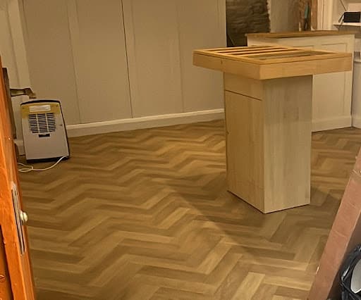 COMFY FLOORS & CARPETS — Customer photo