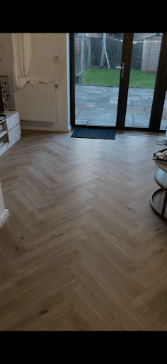Wood floor fitter — Customer photo