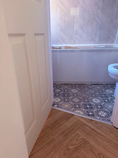 Deluxe Carpets & Flooring — Customer photo
