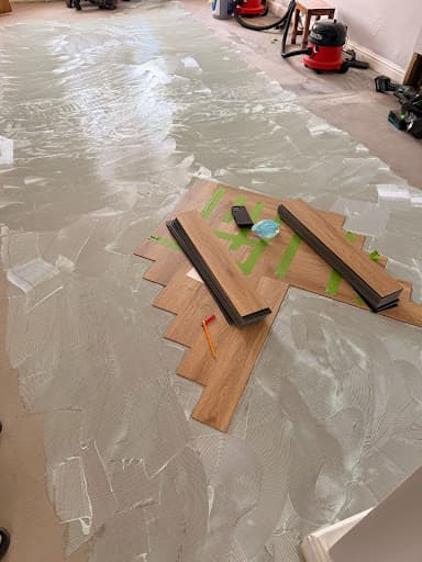 FLOORS AND FIX — Customer photo