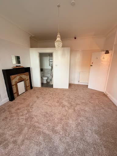 United Carpets and Beds Leicester Melton Road — Customer photo