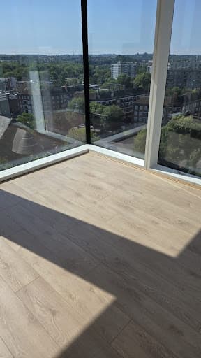 Wood floor fitter — Customer photo