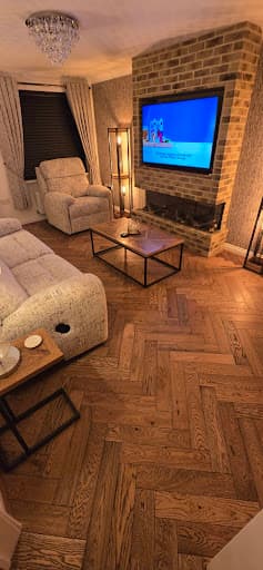 Floor Giants Hull — Customer photo