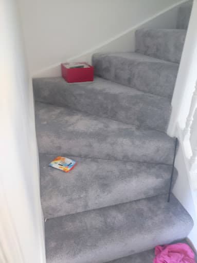 SR Carpets & Floors - Leeds Road Branch — Customer photo