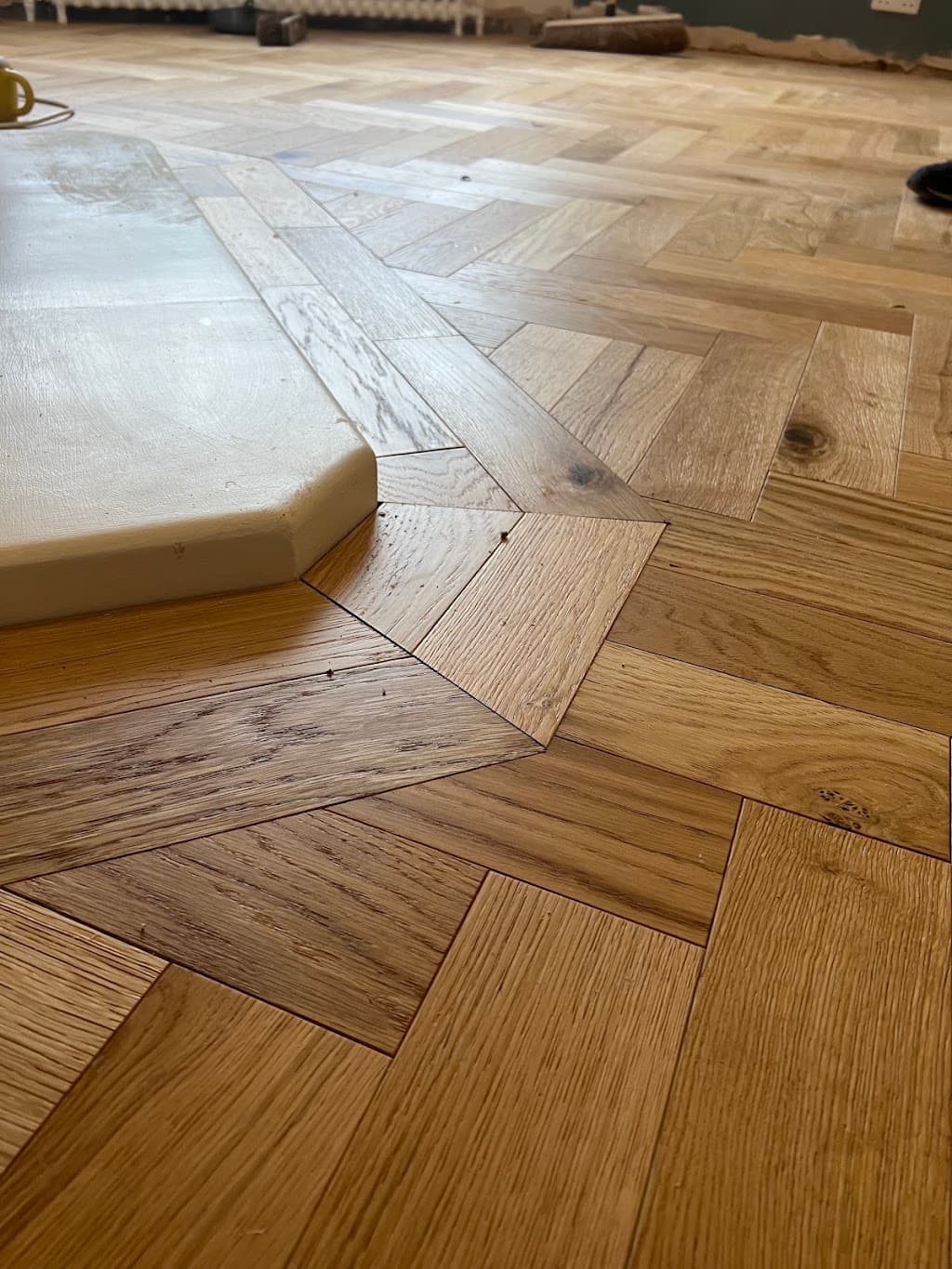 Roi Flooring