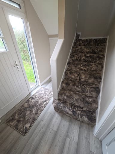 FLOORWORKS NI, Carpets, Vinyl, Laminates — Customer photo