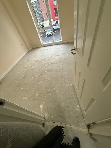 FLOORWORKS NI, Carpets, Vinyl, Laminates — Customer photo