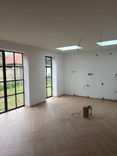Floor Street — Customer photo